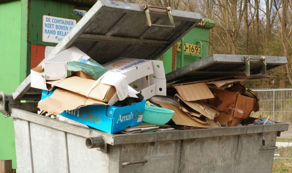 te volle afvalcontainers - wastenet inzameling